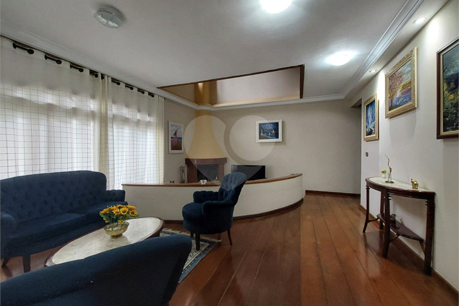 Casa à venda com 3 suítes em Vila Pereira Barreto, São Paulo, SP