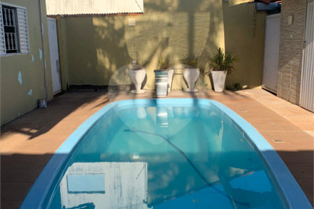 Casa à venda com 3 quartos, sendo 1 suíte,  no Centro, Três Lagoas, MS
