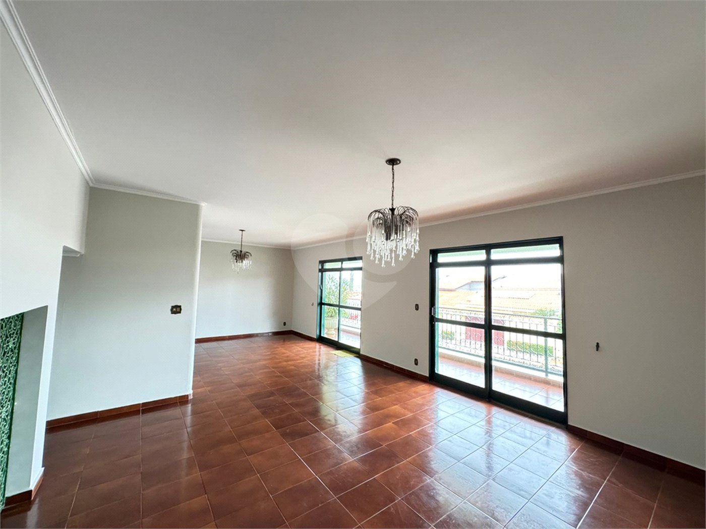Casa à venda com 4 quartos, sendo 2 suítes, em Ribeirânia, Ribeirão Preto, SP