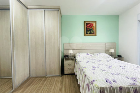 Apartamento à venda com 2 suítes em Vila Scarpelli, Santo André, SP