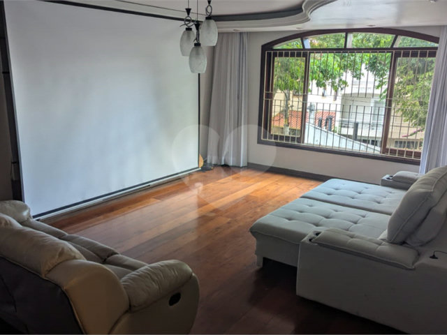 Sobrado à venda com 4 quartos, sendo 2 suítes,  em Imirim, São Paulo, SP