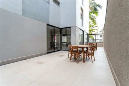 Apartamento à venda com 2 quartos em Indianópolis, São Paulo, SP