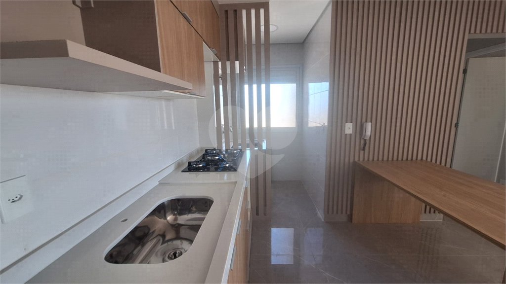 Apartamento à venda com 3 quartos, sendo 1 suíte, em Wanel Ville, Sorocaba, SP
