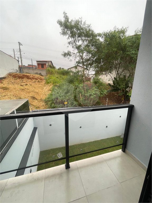 Sobrado à venda com 3 quartos, sendo 1 suíte, em Villa Di Cesar, Mogi das Cruzes, SP