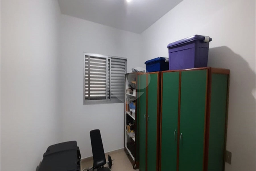Sobrado à venda com 3 quartos, sendo 1 suíte, em Parque Peruche, São Paulo, SP