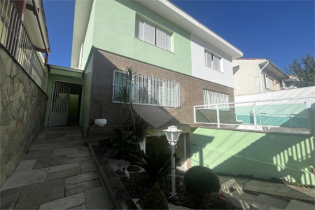 Sobrado à venda com 3 quartos em Vila Gustavo, São Paulo, SP