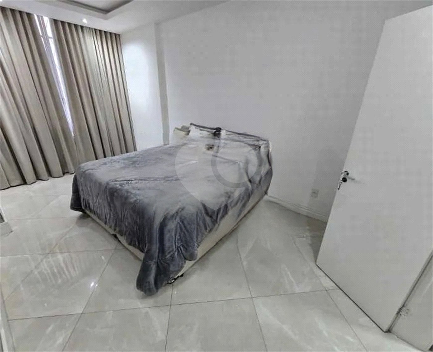 Apartamento à venda com 3 quartos, sendo 2 suítes, em Tijuca, Rio de Janeiro, RJ