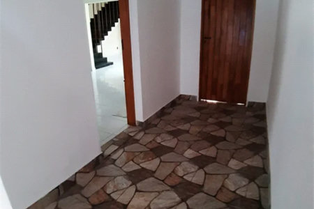 Sobrado à venda com 4 quartos, sendo 1 suíte, em Vila Gomes, São Paulo, SP