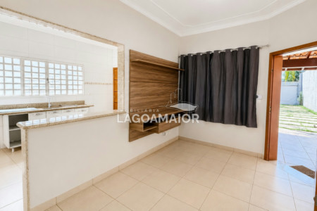 Casa à venda com 3 quartos, sendo 1 suíte, em Jardim Alvorada, Três Lagoas - MS
