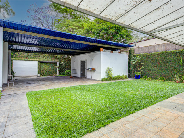 Casa de Vila à venda com 3 quartos, sendo 1 suíte,  em Granja Julieta, São Paulo, SP