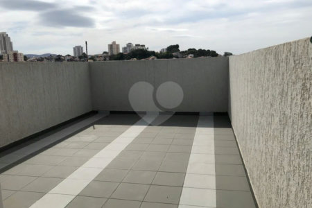 Casa à venda com 3 quartos, sendo 1 suíte,  em Vila Gustavo, São Paulo, SP