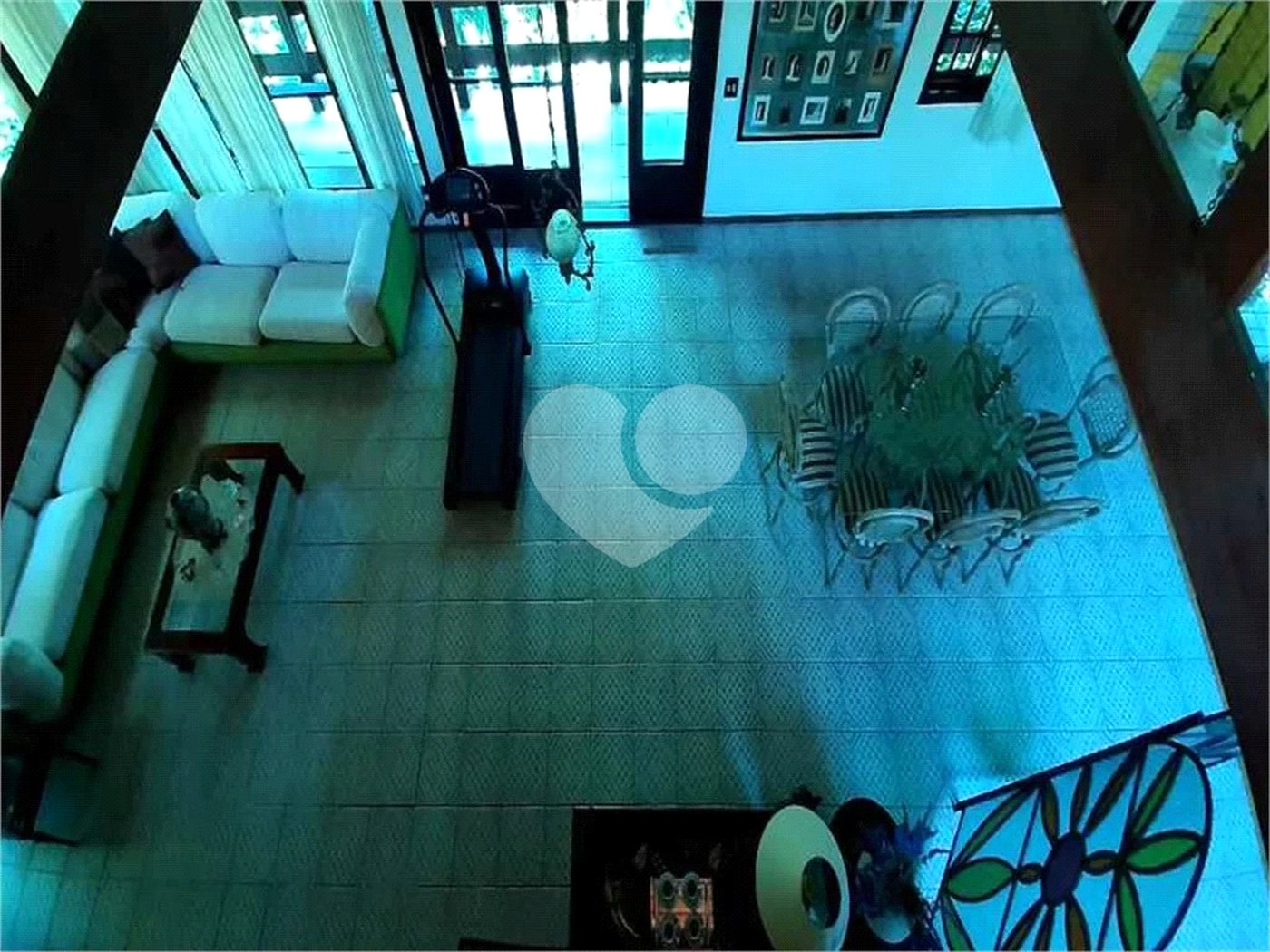 Casa Térrea à venda com 5 quartos, sendo 4 suítes, em Serra da Cantareira, Mairiporã, SP
