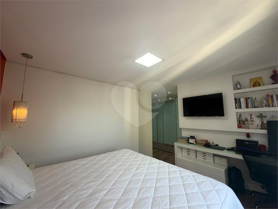 Apartamento à venda com 3 suítes em Jardim Marajoara, São Paulo, SP