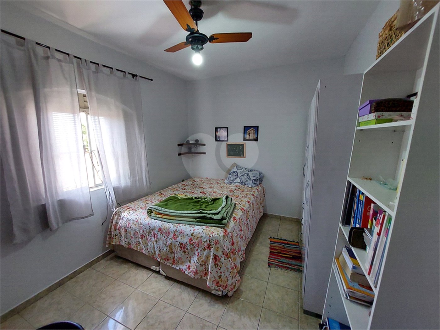 Casa à venda com 2 quartos, sendo 1 suíte, em Vila Barão, Sorocaba, SP
