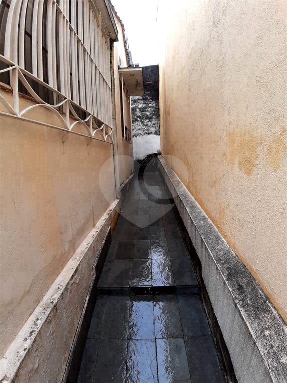 Sobrado à venda com 5 quartos em Vila Nivi, São Paulo, SP