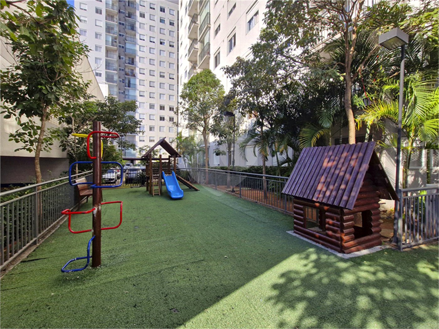 Apartamento à venda com 3 quartos, sendo 1 suíte,  em Jardim Brasil (zona Norte), São Paulo, SP