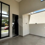 Casa à venda com 3 quartos, sendo 1 suíte, no condomínio Village Moutonnée, Salto - SP