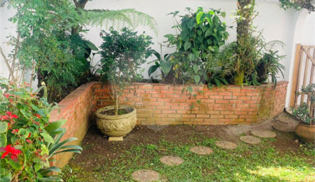 Casa de Vila à venda com 4 quartos, sendo 2 suítes,  em Alto da Boa Vista, São Paulo, SP