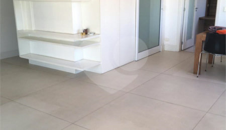 Apartamento à venda com 2 suítes em Vila Pereira Barreto, São Paulo, SP