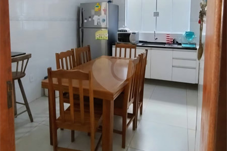 Casa à venda com 4 quartos, sendo 2 suítes, em Parque Atenas do Sul, Itapetininga, SP