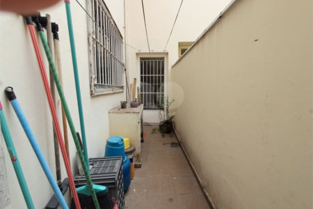 Sobrado à venda com 3 quartos em Água Branca, São Paulo, SP