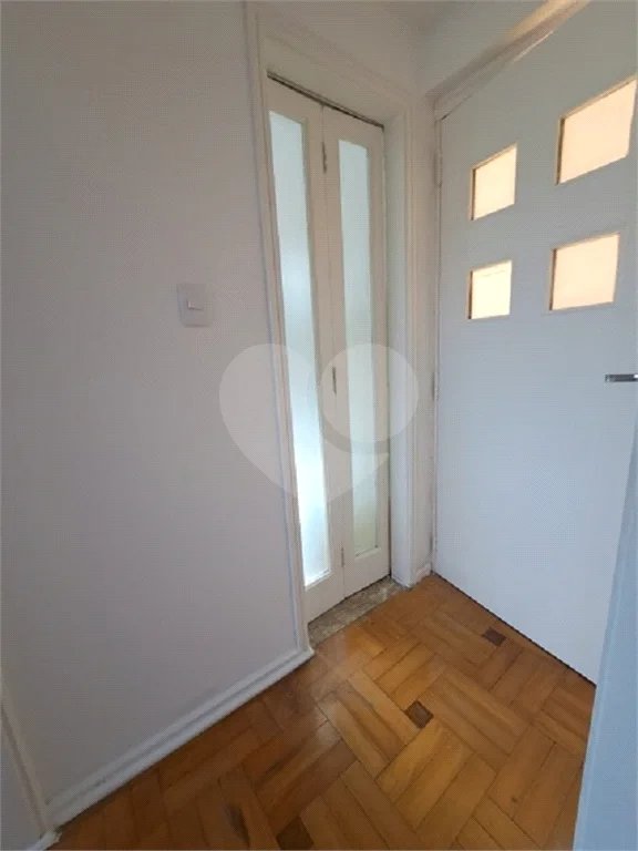 Apartamento 97m² para locação com 2 dormitórios e 1 vaga para garagem localizado na Vila Clementino