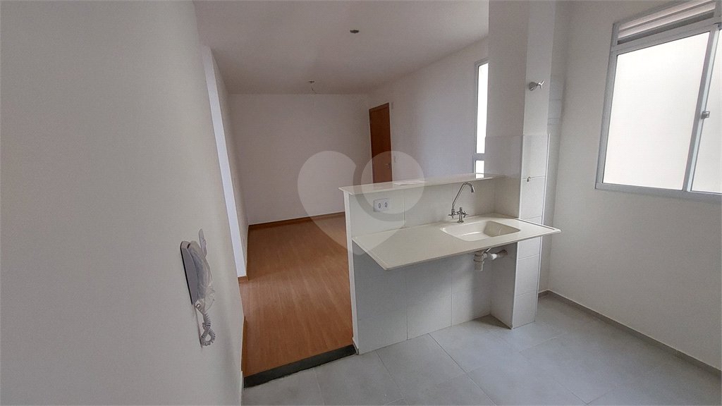 Apartamento à venda com 2 quartos em Jardim Embaré, São Carlos, SP
