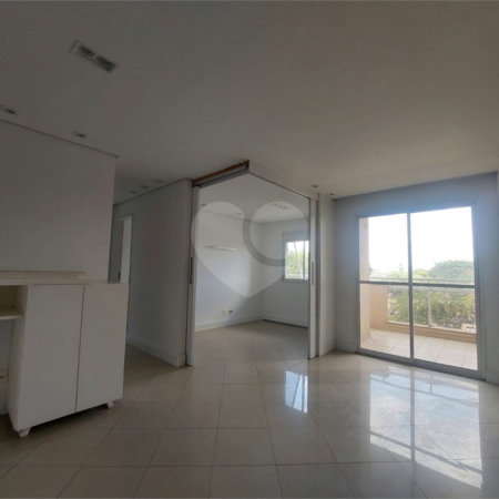 Apartamento à venda com 3 quartos, sendo 1 suíte,  em Vila Leopoldina, São Paulo, SP
