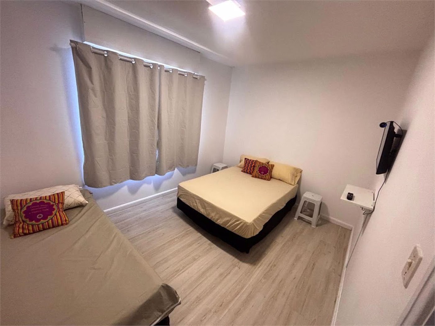 Casa com 3 dormitórios, 249 m² - venda por R$ 1.480.000,00 ou aluguel por R$ 7.600,00 - Marapé - Santos/SP