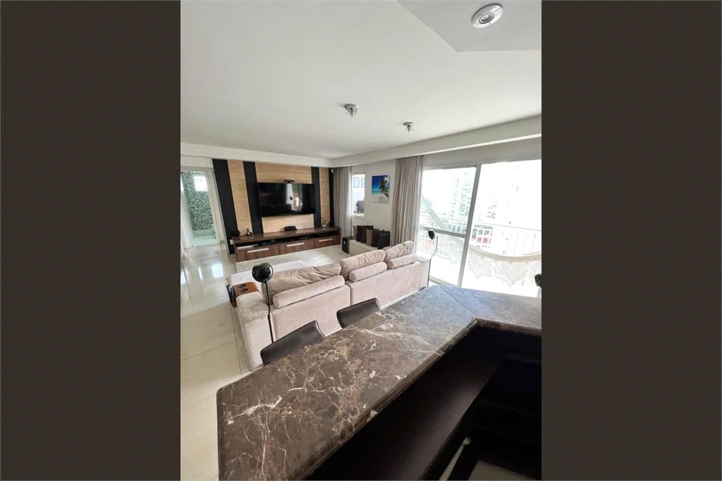 Apartamento à venda com 2 quartos, sendo 1 suíte,  em Água Branca, São Paulo, SP