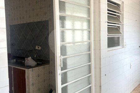 Apartamento à venda ou para alugar com 4 quartos, sendo 1 suíte, no Centro, Ribeirão Preto, SP