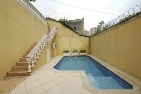 Casa à venda com 5 suítes em Jardim Marajoara, São Paulo, SP