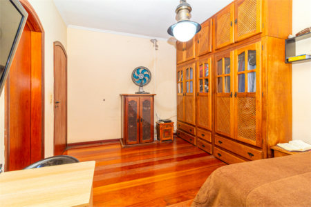 Casa à venda com 4 suítes em Jardim Marajoara, São Paulo, SP