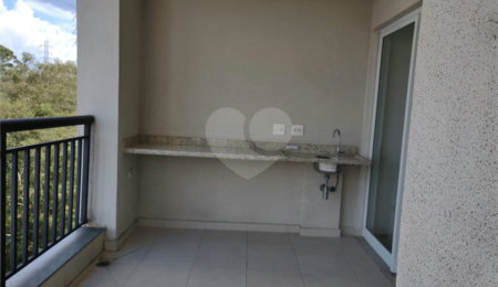 Apartamento à venda com 2 suítes em Vila Andrade, São Paulo, SP