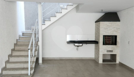 Sobrado à venda com 3 quartos, sendo 1 suíte, em Vila Pereira Barreto, São Paulo, SP