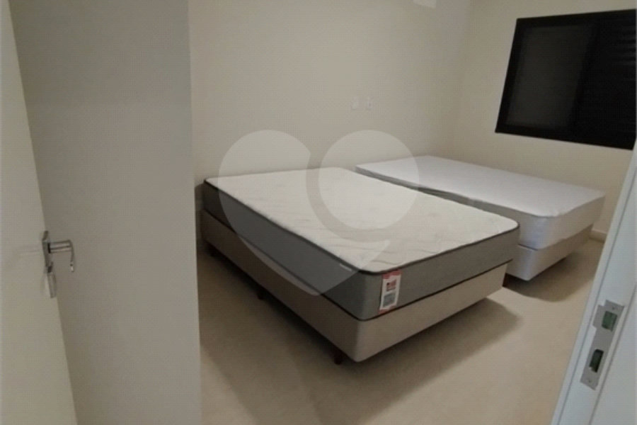 Casa à venda com 4 quartos, sendo 2 suítes, no condomínio Alpes da Cantareira, Mairiporã - SP