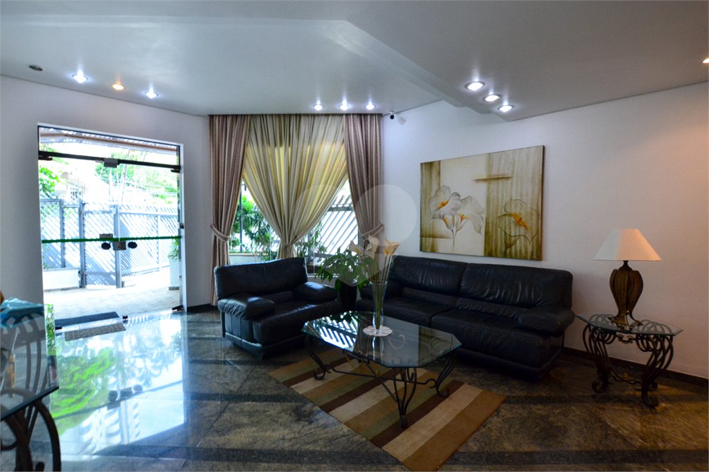 Apartamento à venda com 4 quartos, sendo 2 suítes, em Vila Monumento, São Paulo, SP