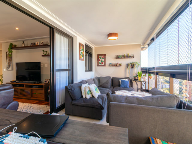 Apartamento à venda com 4 suítes em Panamby, São Paulo, SP
