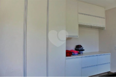 Casa à venda com 3 quartos, sendo 2 suítes, no condomínio Ibiaram 2, Itupeva - SP