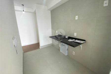 Apartamento à venda com 3 quartos, sendo 1 suíte, em Brás, São Paulo, SP
