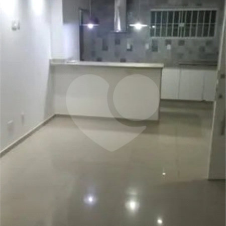Casa à venda com 4 quartos, sendo 1 suíte, no condomínio River Plate, Rio de Janeiro - RJ