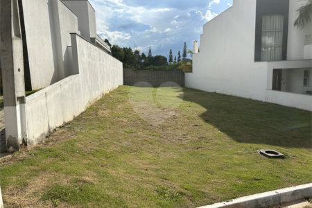 Terreno à venda em Loteamento Residencial Villágio Di Capri, Votorantim, SP