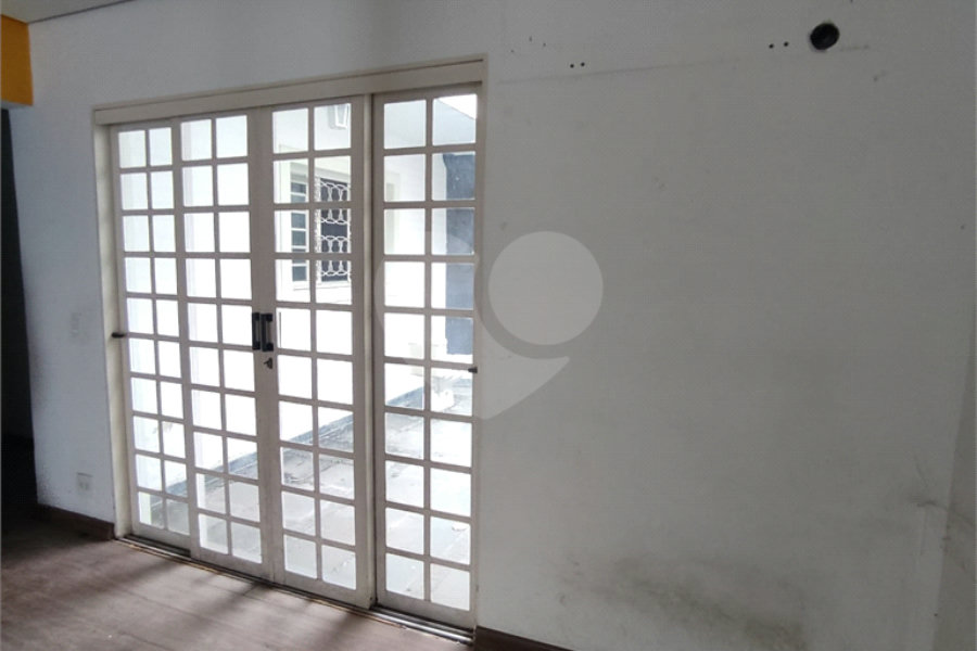 Sobrado à venda ou para alugar com 2 quartos, sendo 1 suíte, em Parada Inglesa, São Paulo, SP