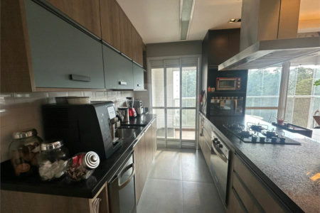 Apartamento à venda com 2 suítes em Vila Andrade, São Paulo, SP