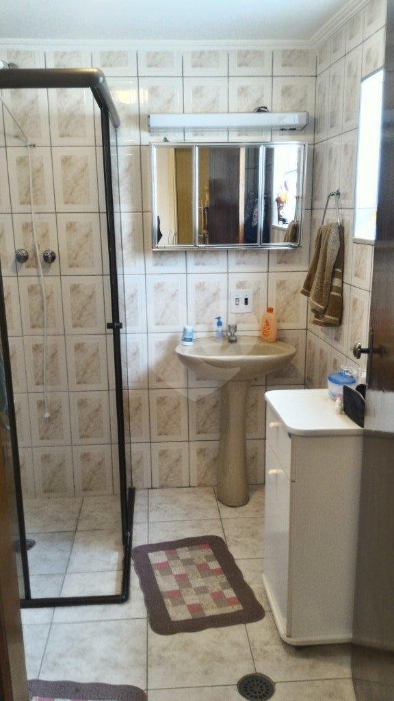 Sobrado à venda com 6 quartos em Chora Menino, São Paulo, SP