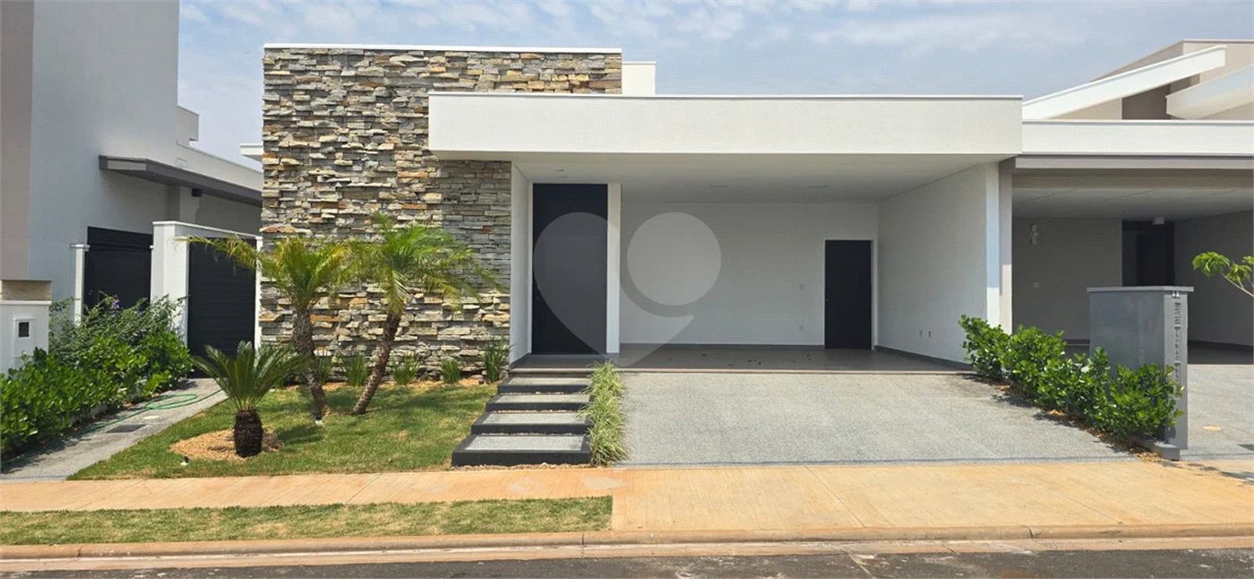 Casa à venda com 5 suítes no condomínio Parque Faber IV, São Carlos - SP