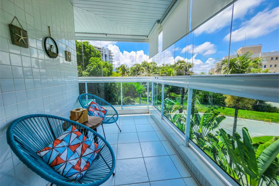 Apartamento à venda com 3 quartos, sendo 1 suíte, em Riviera de São Lourenço, Bertioga, SP