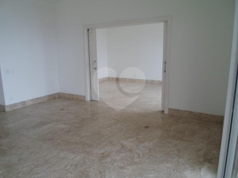 Apartamento à venda com 4 suítes em Panamby, São Paulo, SP