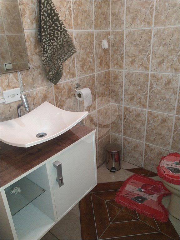 Casa à venda com 4 quartos, sendo 1 suíte, em Vila Pirajussara, São Paulo, SP
