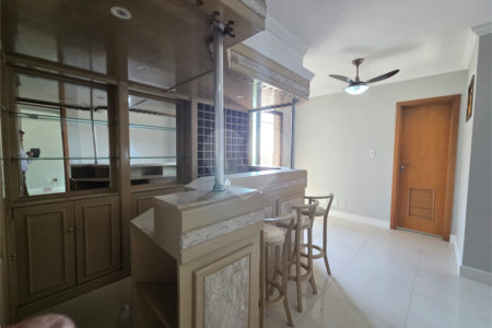 Cobertura à venda ou para alugar com 4 quartos, sendo 1 suíte,  em Tijuca, Rio de Janeiro, RJ